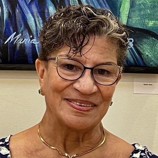 Maria_Dominguez Headshot